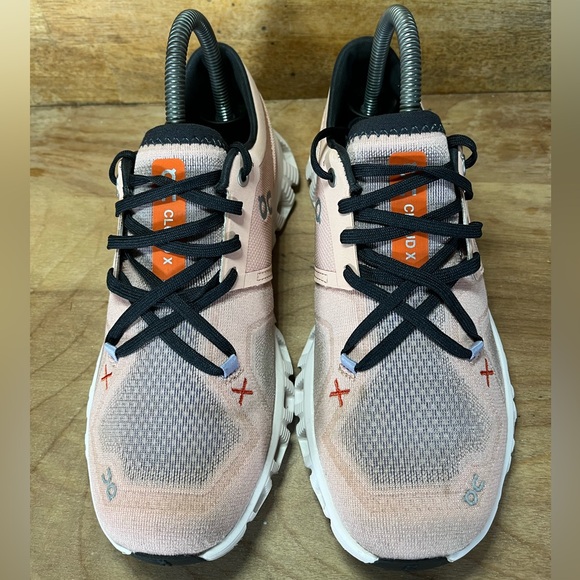 On Cloud X 3 Sneakers REFLECTIVE Womens Sz 6.5 Running Shoes Sneakers Rose Sand - Picture 3 of 12